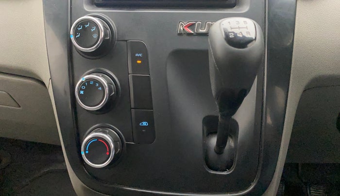 2016 Mahindra Kuv100 K4 PLUS D 6 STR, Diesel, Manual, 97,747 km, Gear Lever
