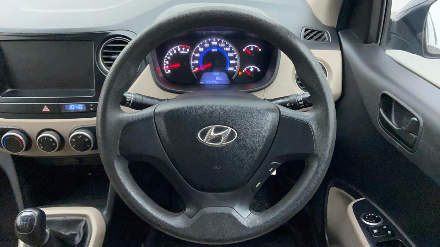 2013 Hyundai Grand i10 MAGNA 1.2 VTVT, Petrol, Manual, 33,268 km, Steering Wheel Close Up