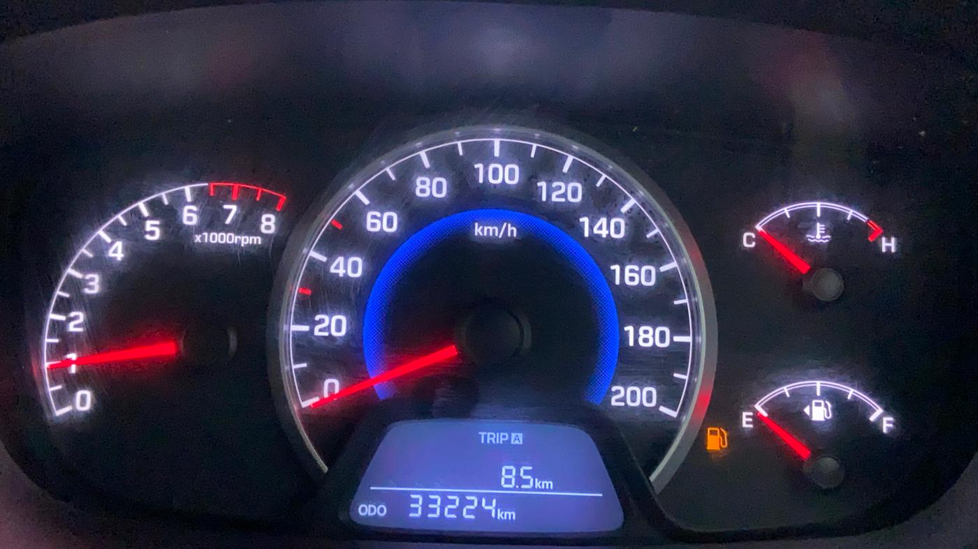 2013 Hyundai Grand i10 MAGNA 1.2 VTVT, Petrol, Manual, 33,268 km, Odometer Image