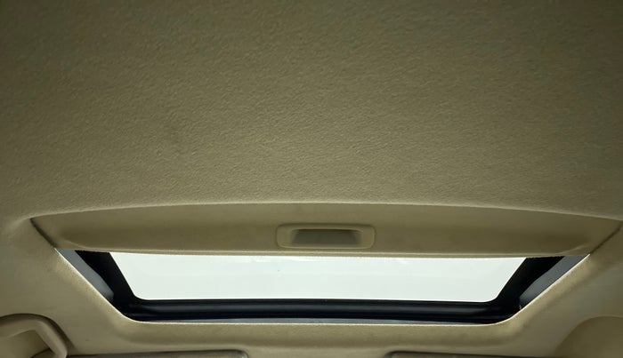 2017 Honda City 1.5L I-VTEC VX CVT, Petrol, Automatic, 1,15,627 km, Moonroof/ Sunroof