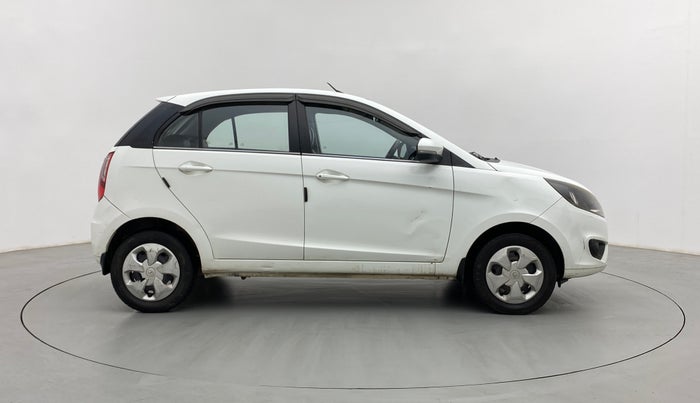 2015 Tata Bolt XMS REVOTRON, Petrol, Manual, 73,471 km, Right Side View