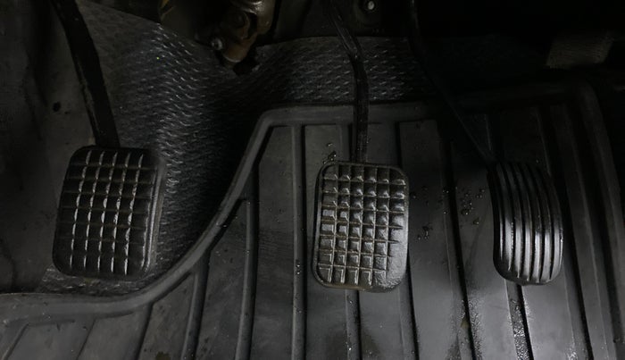 2015 Tata Bolt XMS REVOTRON, Petrol, Manual, 73,471 km, Pedals