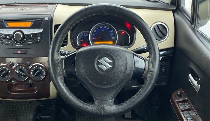 2018 Maruti Wagon R 1.0 VXI, Petrol, Manual, 49,087 km, Steering Wheel Close Up