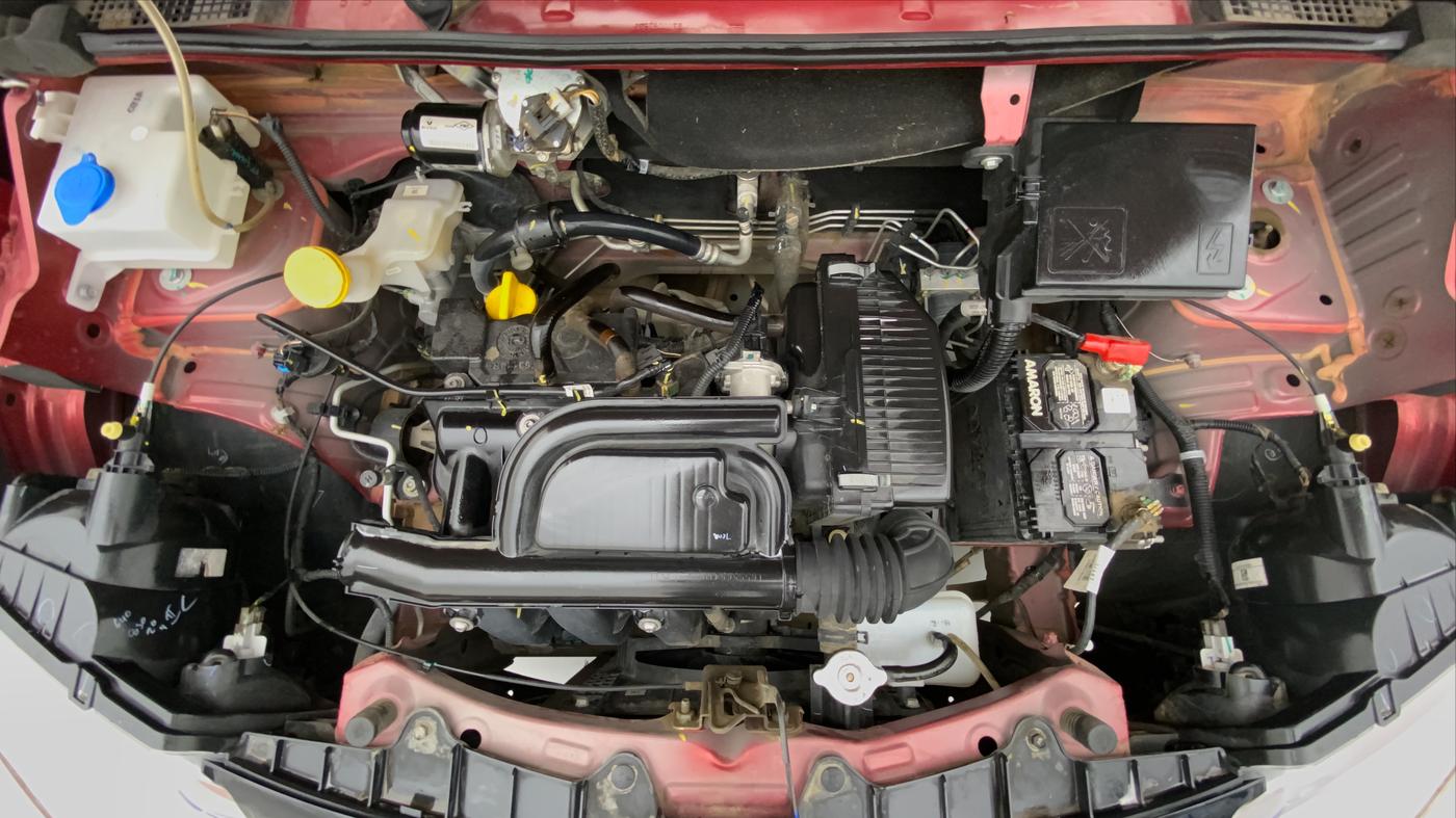 2019 Renault Kwid 1.0 RXT Opt, Petrol, Manual, 12,936 km, Open Bonet