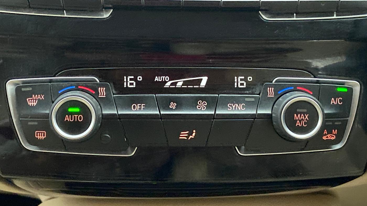 2017 BMW X1 SDRIVE 20D, Diesel, Automatic, 50,416 km, Automatic Climate Control