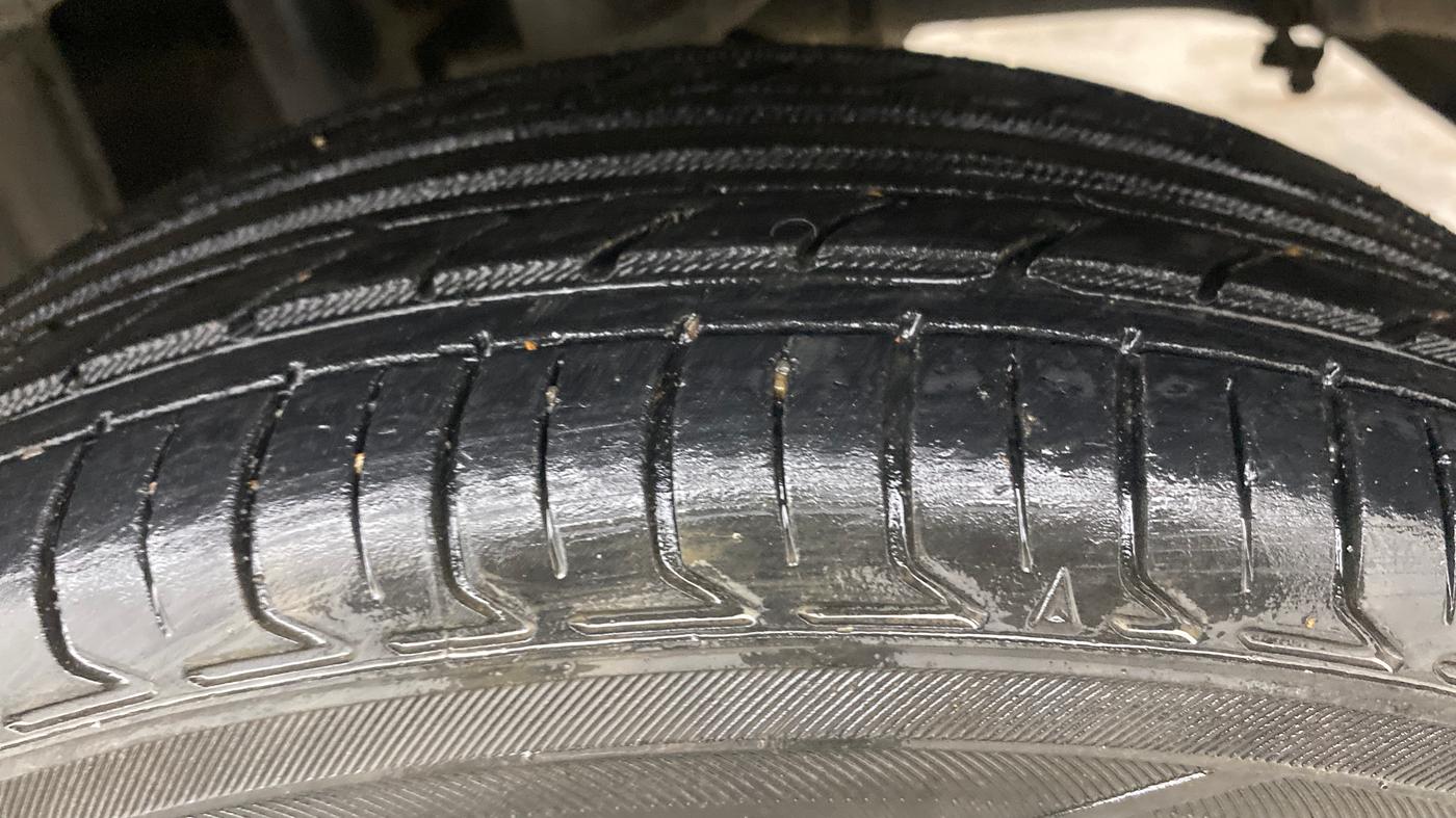 2016 Maruti Alto K10 VXI AMT, Petrol, Automatic, 78,186 km, Left Rear Tyre Tread