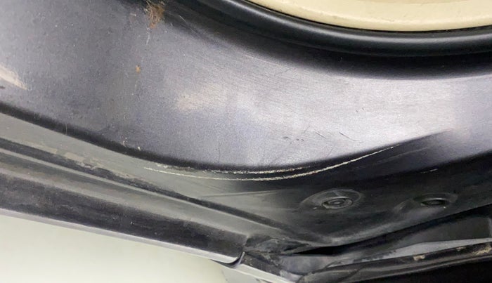 2013 Maruti Ertiga VDI, Diesel, Manual, 88,808 km, Right running board - Minor scratches