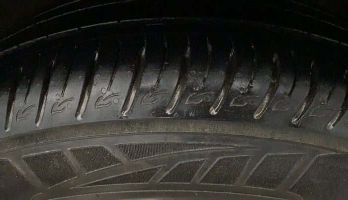2021 KIA SONET HTX 1.0 IMT, Petrol, Manual, 38,938 km, Left Rear Tyre Tread