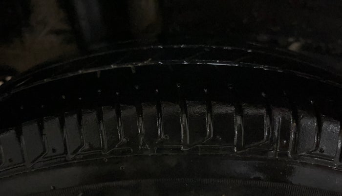 2021 Maruti New Wagon-R LXI CNG 1.0, CNG, Manual, 81,611 km, Right Rear Tyre Tread