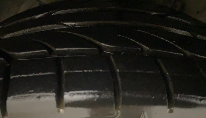 2021 Ford Ecosport TITANIUM 1.5L DIESEL, Diesel, Manual, 78,579 km, Left Front Tyre Tread