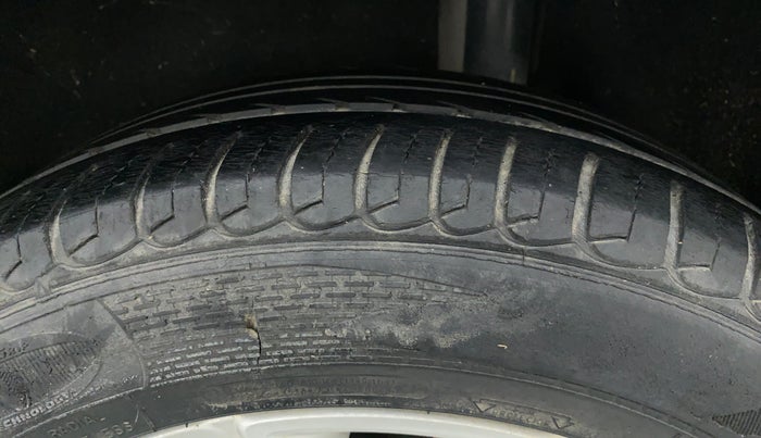 2015 Ford Ecosport 1.5 TITANIUM TI VCT, Petrol, Manual, 98,053 km, Left Rear Tyre Tread