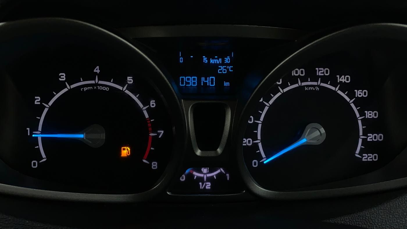2015 Ford Ecosport 1.5 TITANIUM TI VCT, Petrol, Manual, 98,053 km, Odometer Image