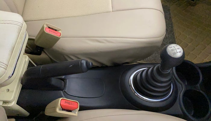 2015 Honda Amaze 1.2L I-VTEC S, Petrol, Manual, 74,676 km, Gear Lever