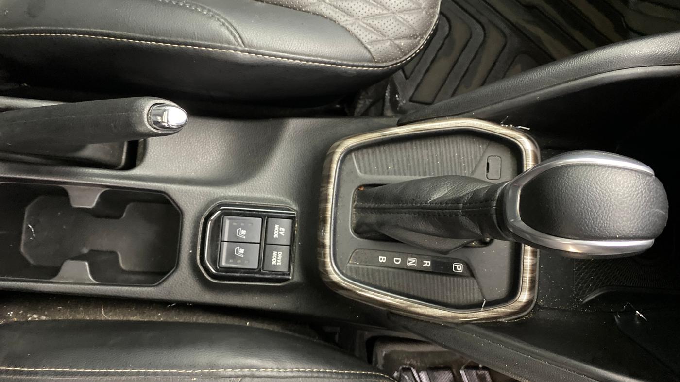 2024 Maruti Grand Vitara ALPHA PLUS HYBRID ECVT, Hybrid, Automatic, 9,618 km, Gear Lever
