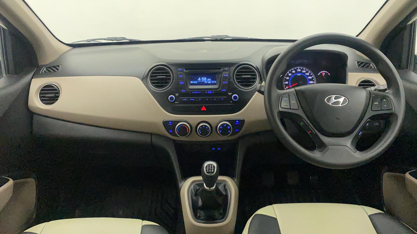 2015 Hyundai Grand i10 SPORTZ 1.2 KAPPA VTVT, Petrol, Manual, 33,395 km, Dashboard