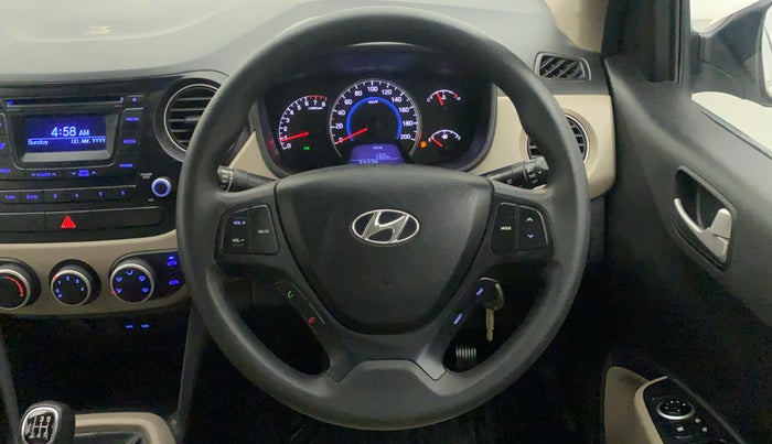 2015 Hyundai Grand i10 SPORTZ 1.2 KAPPA VTVT, Petrol, Manual, 33,395 km, Steering Wheel Close Up