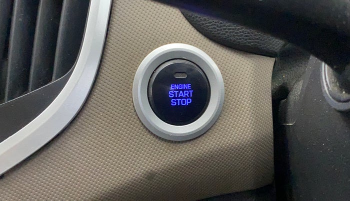 2017 Hyundai Creta SX PLUS 1.6 PETROL, Petrol, Manual, 43,603 km, Keyless Start/ Stop Button