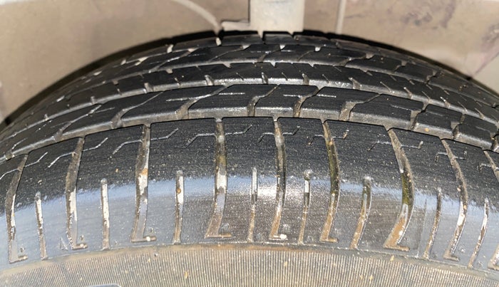 2017 Hyundai Creta SX PLUS 1.6 PETROL, Petrol, Manual, 43,603 km, Right Front Tyre Tread