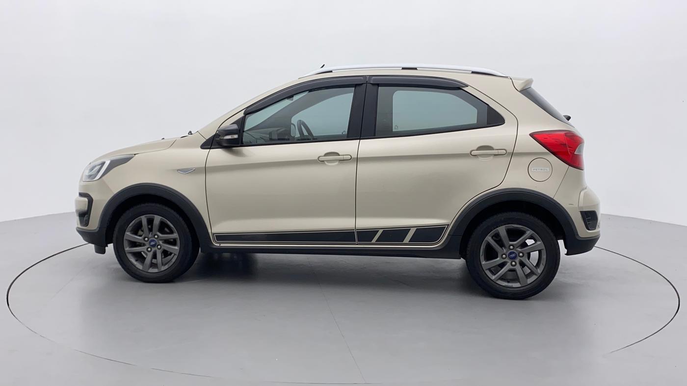 2018 Ford FREESTYLE TITANIUM PLUS 1.2 PETROL, Petrol, Manual, 33,256 km, Left Side
