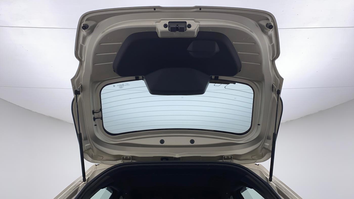 2018 Ford FREESTYLE TITANIUM PLUS 1.2 PETROL, Petrol, Manual, 33,256 km, Boot Door Open