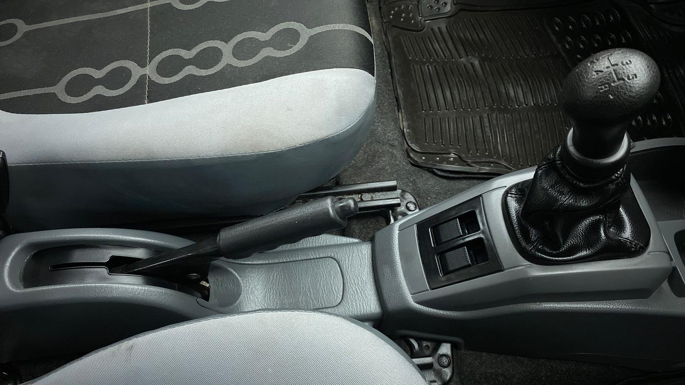 2015 Maruti Alto 800 LXI, Petrol, Manual, 24,378 km, Gear Lever