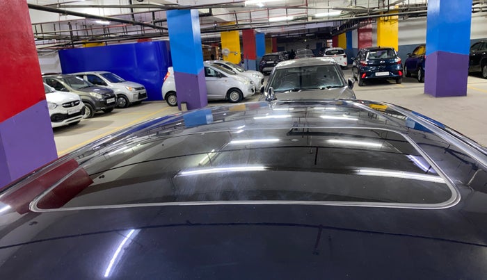 2023 Hyundai NEW I20 ASTA 1.2 MT, Petrol, Manual, 43,230 km, Moonroof/ Sunroof