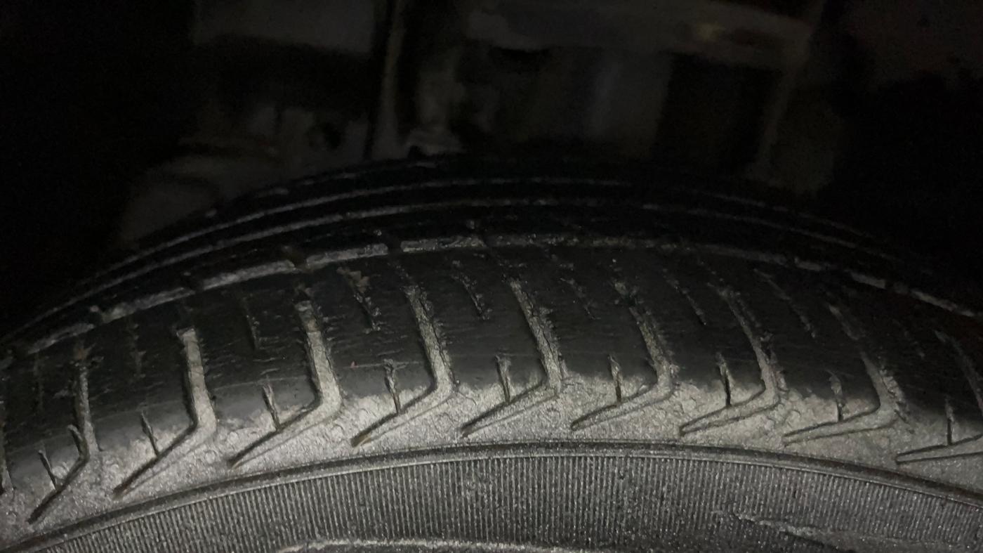2018 Tata Tiago XM PETROL, Petrol, Manual, 44,597 km, Left Front Tyre Tread
