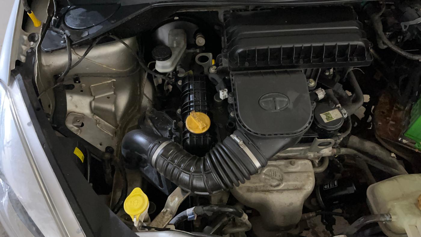2018 Tata Tiago XM PETROL, Petrol, Manual, 44,597 km, Engine View - Right