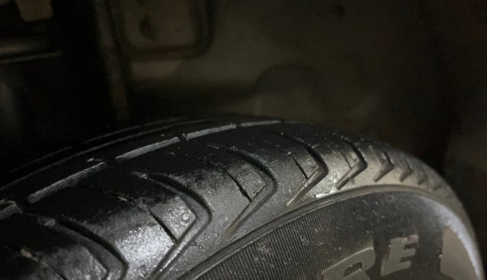 2018 Tata Tiago XM PETROL, Petrol, Manual, 44,405 km, Right Rear Tyre Tread
