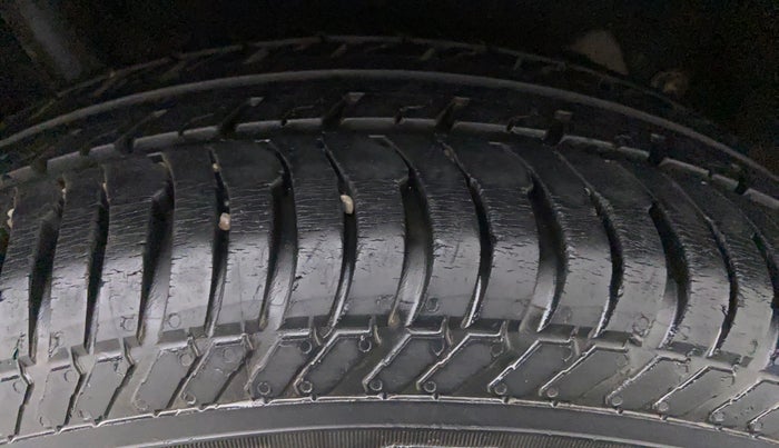 2014 Ford Ecosport TREND 1.5L DIESEL, Diesel, Manual, 59,422 km, Right Front Tyre Tread