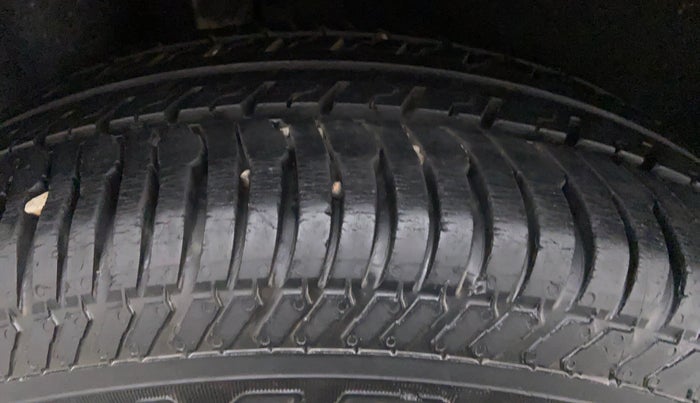2014 Ford Ecosport TREND 1.5L DIESEL, Diesel, Manual, 59,422 km, Right Rear Tyre Tread