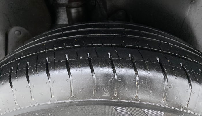 2021 Hyundai Creta EX 1.5 PETROL, Petrol, Manual, 14,523 km, Right Rear Tyre Tread