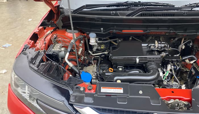 2023 Maruti BREZZA ZXI + SMART HYBRID DUAL TONE, Petrol, Manual, 39,742 km, Engine View - Right