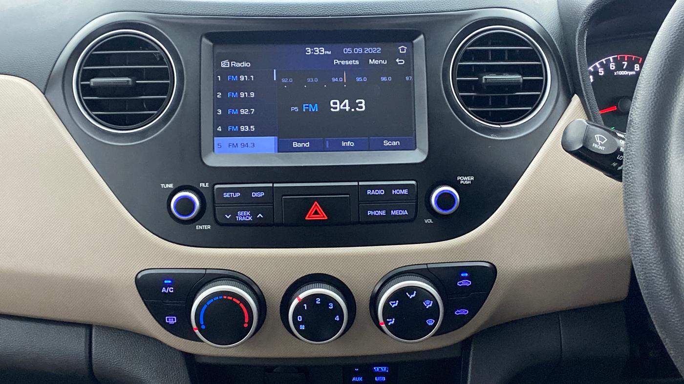 2018 Hyundai Grand i10 SPORTZ (O) 1.2 AT VTVT, Petrol, Automatic, 15,454 km, Air Conditioner