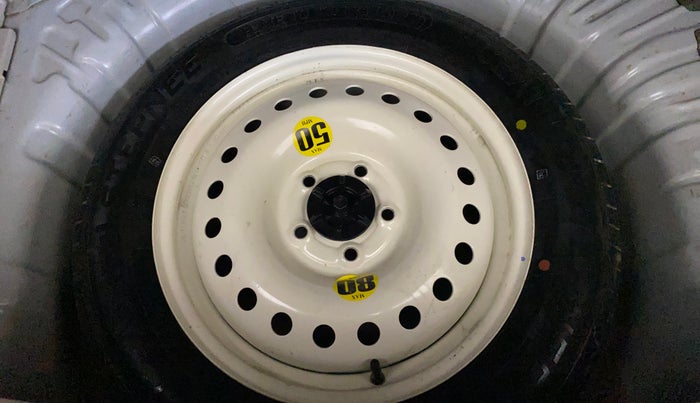 2022 Mahindra XUV300 W6 1.2 PETROL AMT, Petrol, Automatic, 35,398 km, Spare Tyre