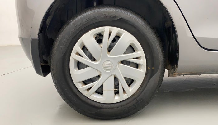 2016 Maruti Swift VXI, Petrol, Manual, 20,469 km, Right Rear Wheel