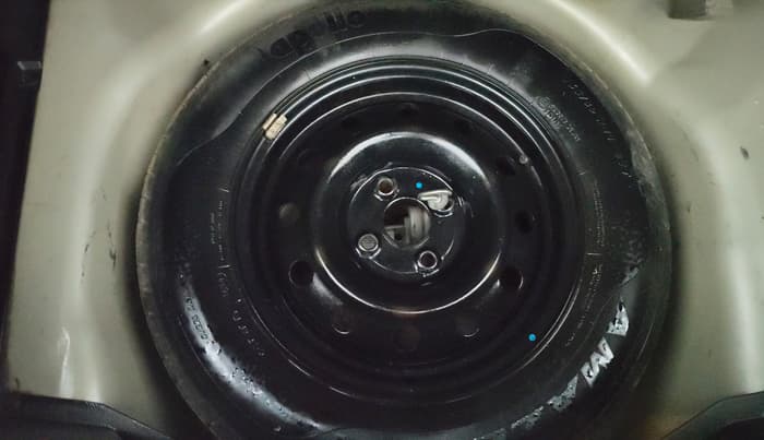 2014 Maruti Swift VXI, Petrol, Manual, 88,236 km, Spare Tyre