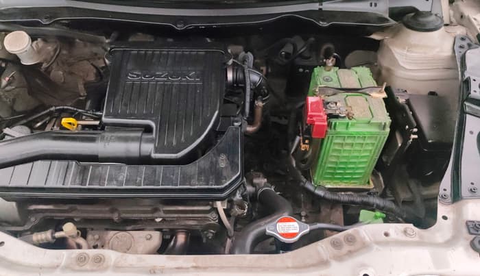 2014 Maruti Swift VXI, Petrol, Manual, 88,236 km, Engine View - Left