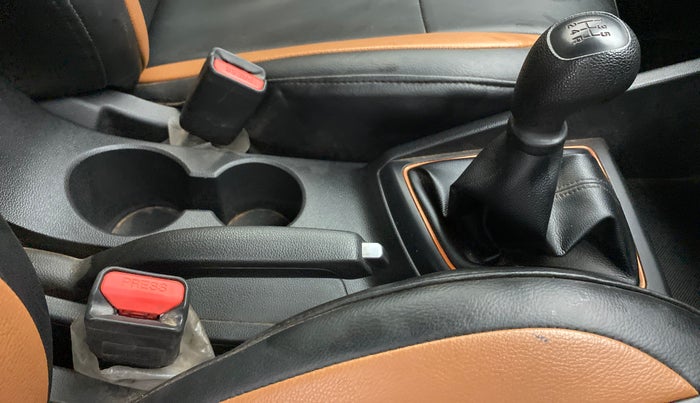 2016 Hyundai i20 Active 1.2 S, Petrol, Manual, 39,808 km, Gear Lever