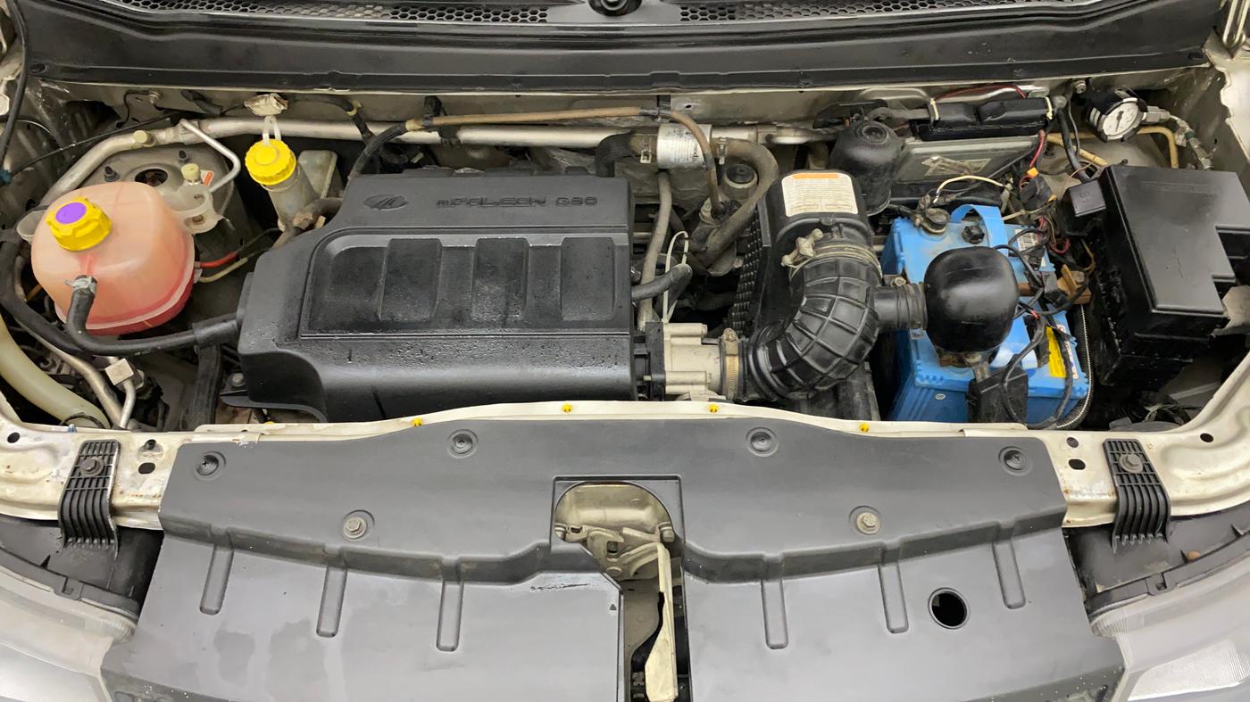 2018 Mahindra Kuv100 K2 TRIP CNG, CNG, Manual, 89,617 km, Open Bonet