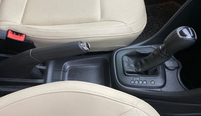 2021 Skoda Rapid STYLE 1.0 AT, Petrol, Automatic, 12,294 km, Gear Lever