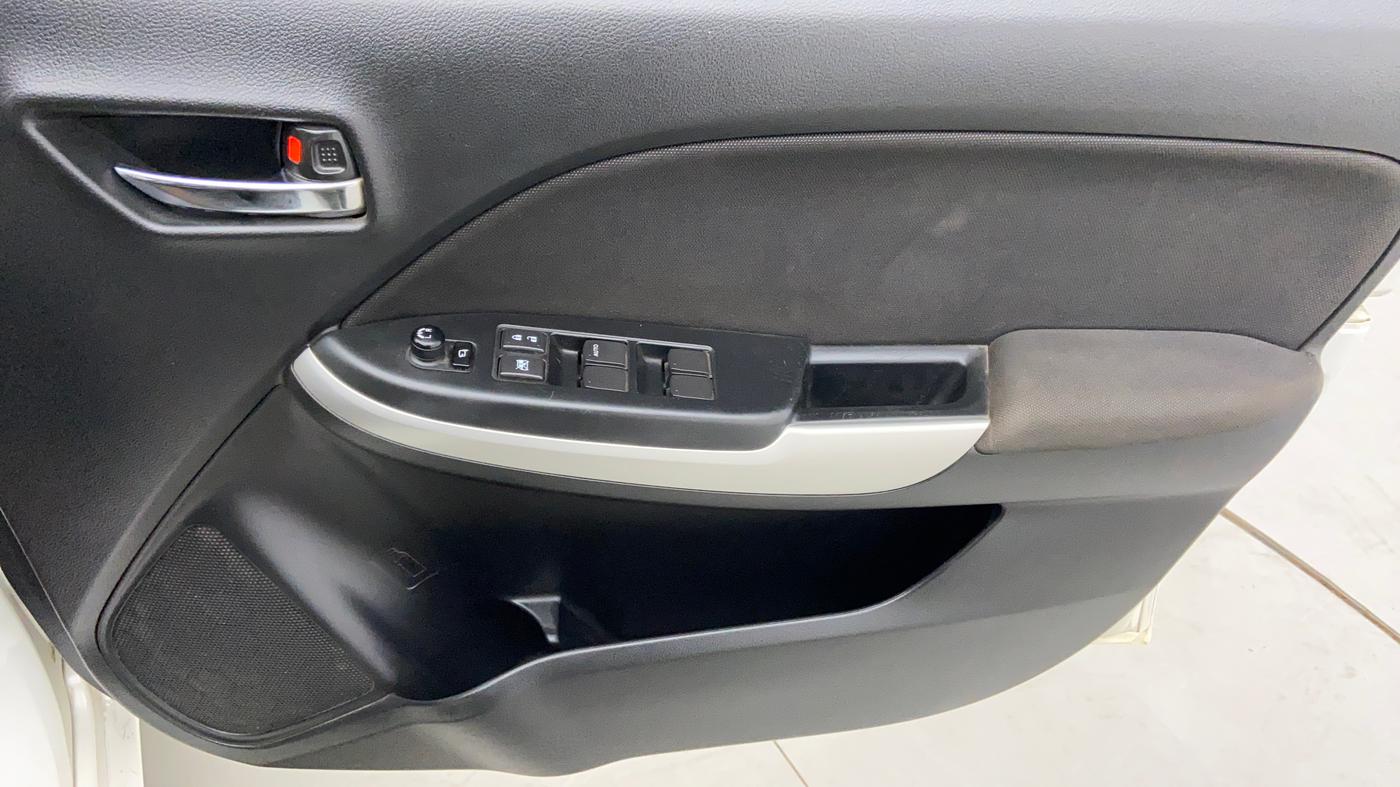 2016 Maruti Baleno ZETA 1.2 K12 CVT, Petrol, Automatic, 13,364 km, Driver Side Door Panels Controls