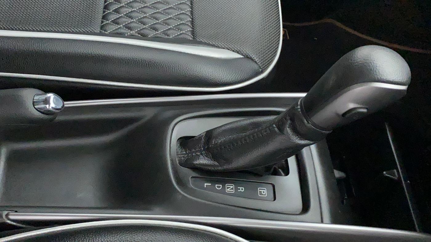 2019 Toyota Glanza G CVT, Petrol, Automatic, 25,272 km, Gear Lever