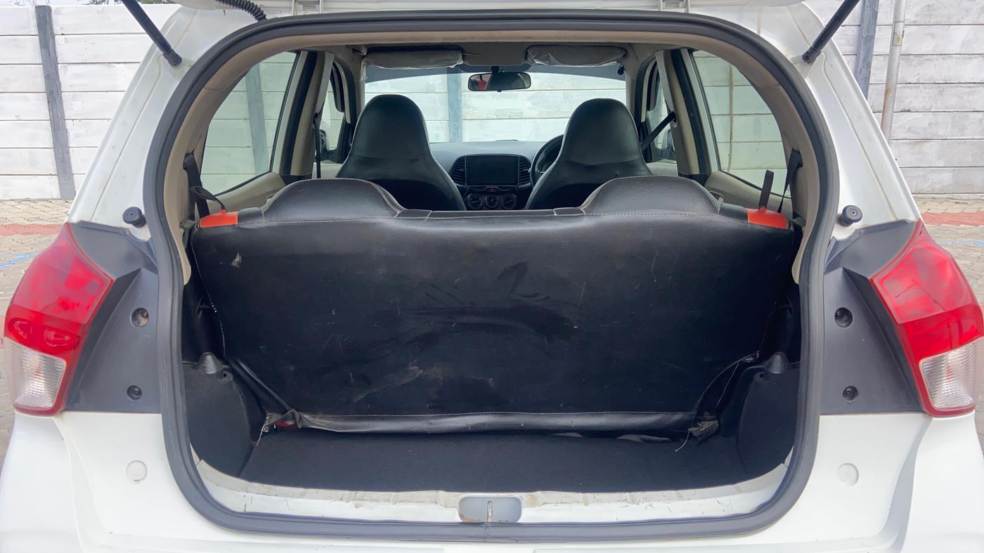 2019 Hyundai NEW SANTRO MAGNA, Petrol, Manual, 74,761 km, Boot Inside