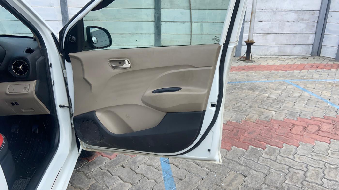 2019 Hyundai NEW SANTRO MAGNA, Petrol, Manual, 74,761 km, Driver Side Door Panels Control