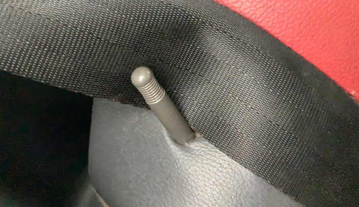 2013 Maruti Alto 800 LXI, Petrol, Manual, 59,863 km, Second-row right seat - Seat adjuster lever broken but working