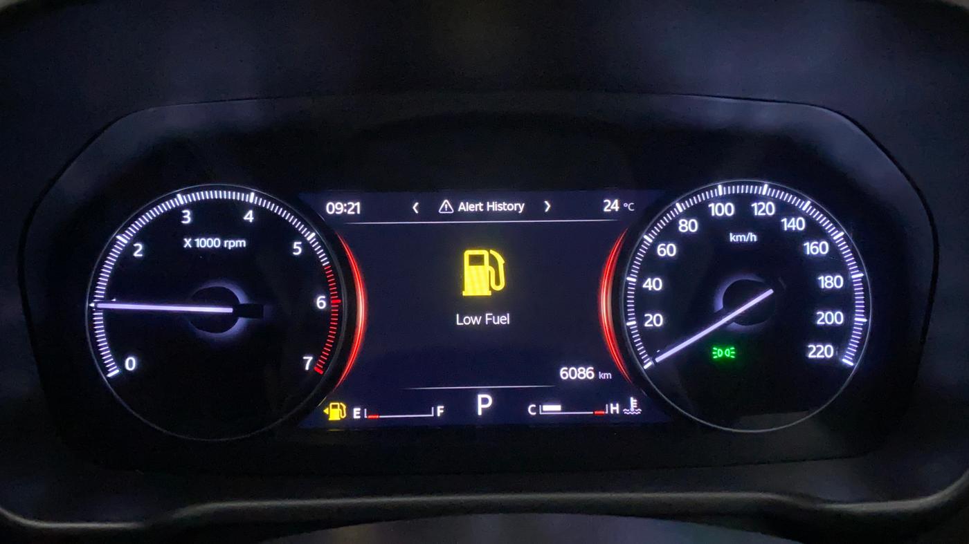 2022 Mahindra SCORPIO-N Z8 L PETROL AT 7 STR, Petrol, Automatic, 6,351 km, Odometer Image