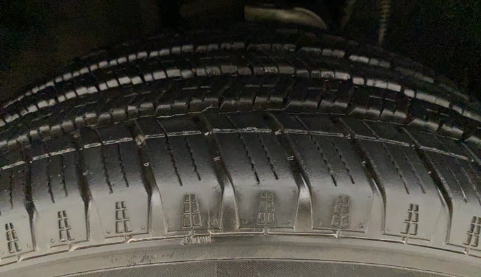 2022 Mahindra SCORPIO-N Z8 L PETROL AT 7 STR, Petrol, Automatic, 6,351 km, Left Front Tyre Tread