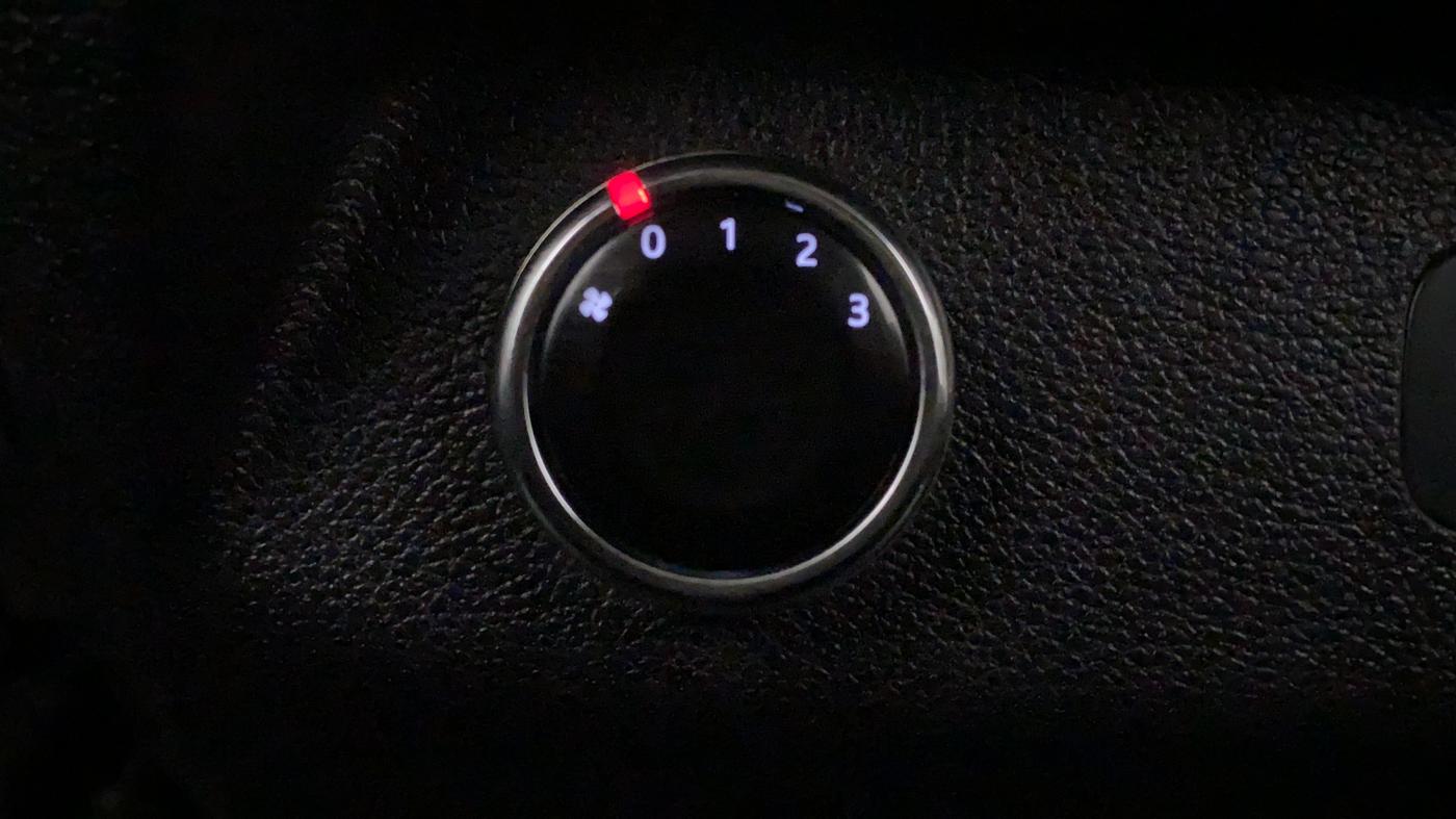 2022 Mahindra SCORPIO-N Z8 L PETROL AT 7 STR, Petrol, Automatic, 6,351 km, Rear AC Temperature Control