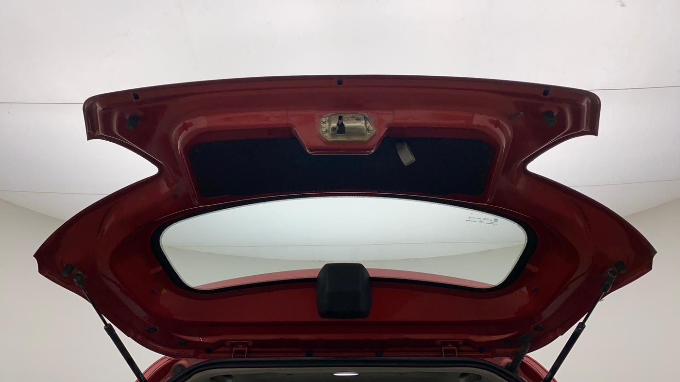 2016 Mahindra Kuv100 K2+ 6 STR, Petrol, Manual, 55,764 km, Boot Door Open